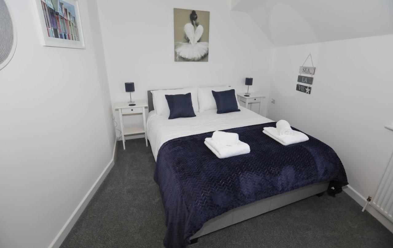Exmouth - Apartment 2, Strand House - Modern 2 Bedroom Apartment, Perfect Location For Access To Beach & Town Centre - Sleeps 4 Guests - Hosted By Rentmyhouse Kültér fotó
