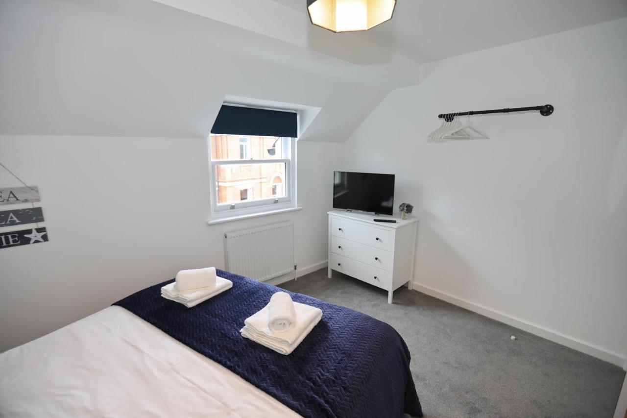 Exmouth - Apartment 2, Strand House - Modern 2 Bedroom Apartment, Perfect Location For Access To Beach & Town Centre - Sleeps 4 Guests - Hosted By Rentmyhouse Kültér fotó