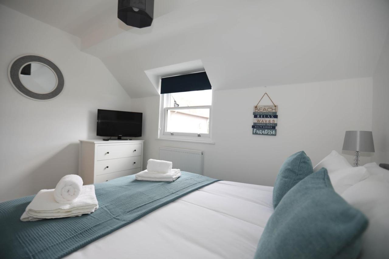Exmouth - Apartment 2, Strand House - Modern 2 Bedroom Apartment, Perfect Location For Access To Beach & Town Centre - Sleeps 4 Guests - Hosted By Rentmyhouse Kültér fotó